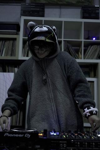 Back To The Warehouse 2 - Fraktured Phoenix rave photo 1