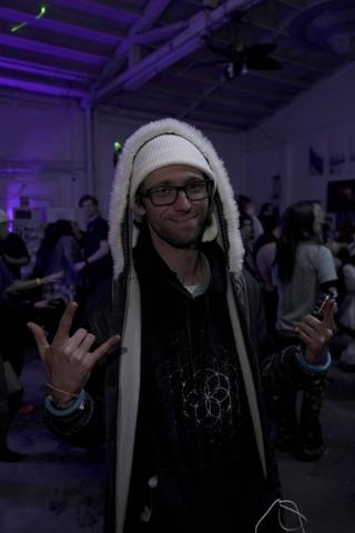 Back To The Warehouse 2 - Fraktured Phoenix rave photo 17
