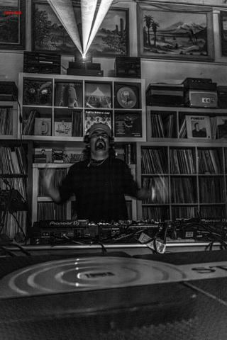Back To The Warehouse - Fraktured Phoenix rave photo 7