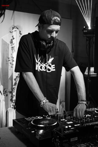 Back To The Warehouse - Fraktured Phoenix rave photo 16
