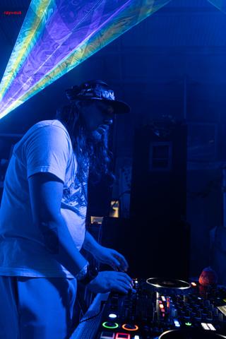 Back To The Warehouse - Fraktured Phoenix rave photo 18