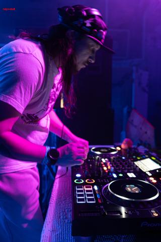 Back To The Warehouse - Fraktured Phoenix rave photo 20