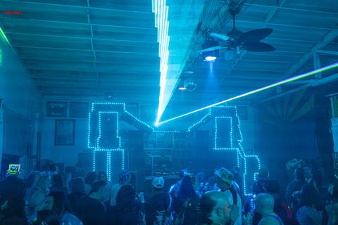 Back To The Warehouse - Fraktured Phoenix rave photo 40