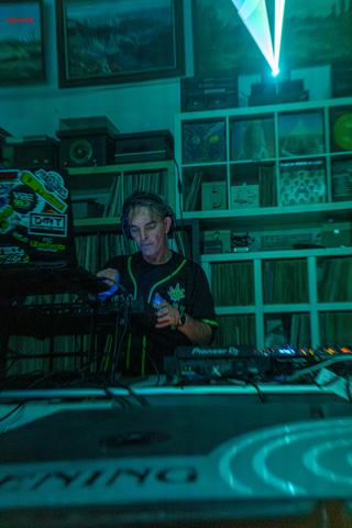 Back To The Warehouse - Fraktured Phoenix rave photo 56