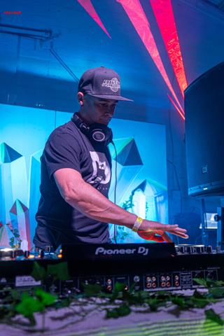 Back To The Warehouse - Fraktured Phoenix rave photo 64
