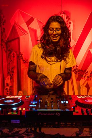 Back To The Warehouse - Fraktured Phoenix rave photo 76