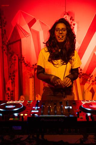 Back To The Warehouse - Fraktured Phoenix rave photo 77