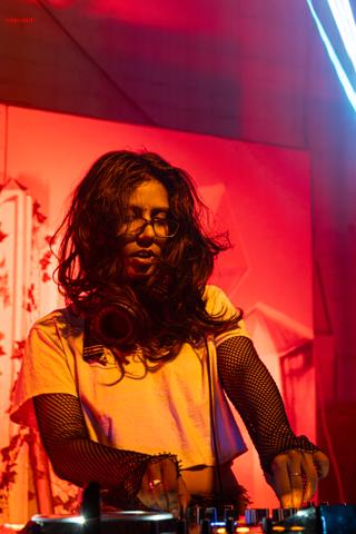 Back To The Warehouse - Fraktured Phoenix rave photo 86