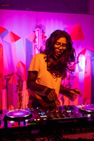 Back To The Warehouse - Fraktured Phoenix rave photo 91