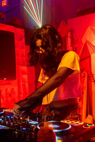 Back To The Warehouse - Fraktured Phoenix rave photo 94