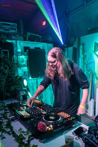Back To The Warehouse - Fraktured Phoenix rave photo 114