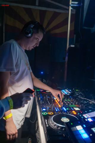Back To The Warehouse - Fraktured Phoenix rave photo 133