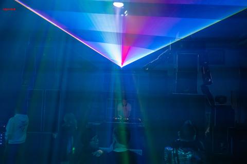 Back To The Warehouse - Fraktured Phoenix rave photo 136