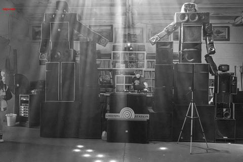Back To The Warehouse - Fraktured Phoenix rave photo 165