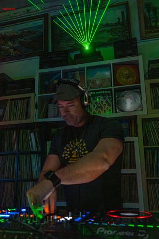 Back To The Warehouse - Fraktured Phoenix rave photo 169