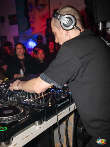 Bass Face photo