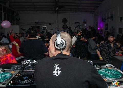 Bass Face photo