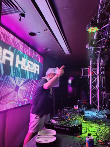 Bass Lab photo
