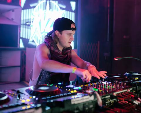 Warehouse Rave photo