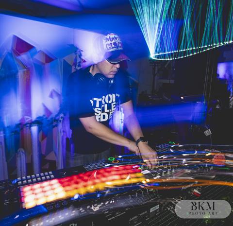Secret Warehouse Party photo