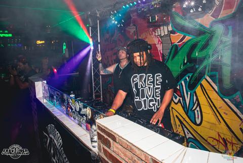 Uplink - Fraktured Phoenix rave photo 21