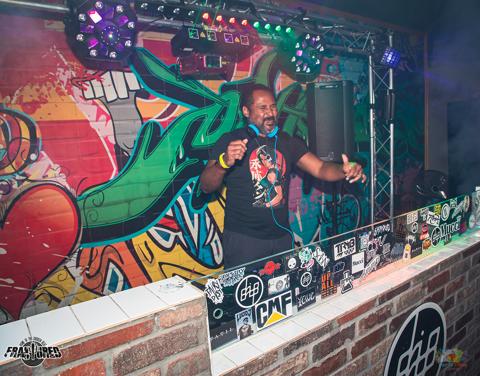 Uplink - Fraktured Phoenix rave photo 24