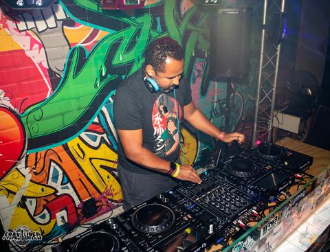 Uplink - Fraktured Phoenix rave photo 25