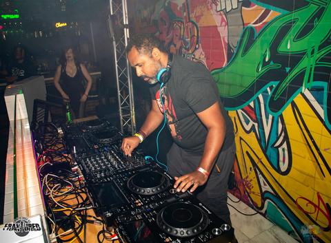 Uplink - Fraktured Phoenix rave photo 29