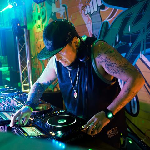 Uplink - Fraktured Phoenix rave photo 10